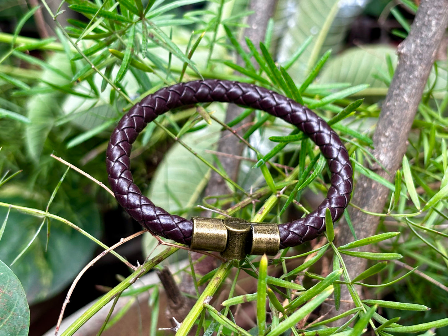 MagLeather Bracelet (Mud & Gold)